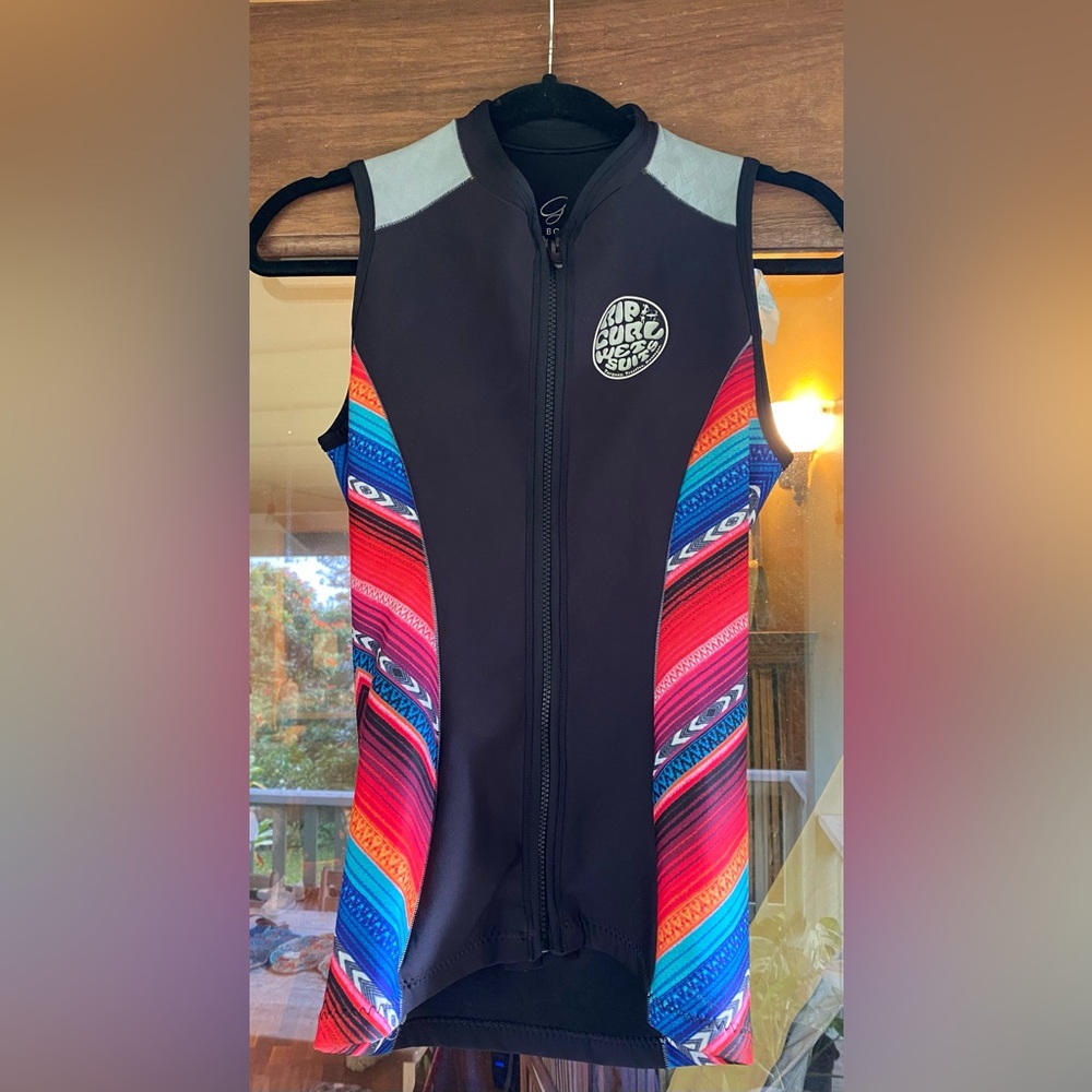 Rip Curl Women’s G Bomb Wetsuit Top Medium